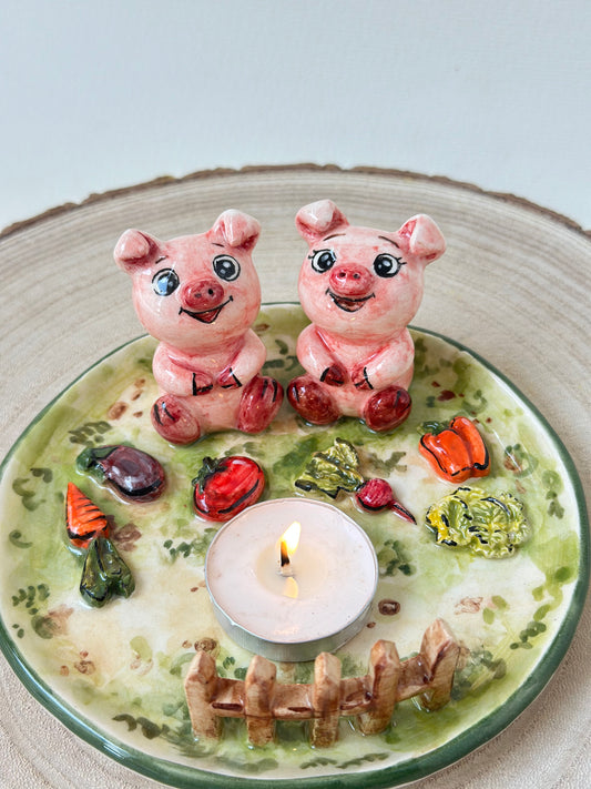 Pig’s handmade candle holder