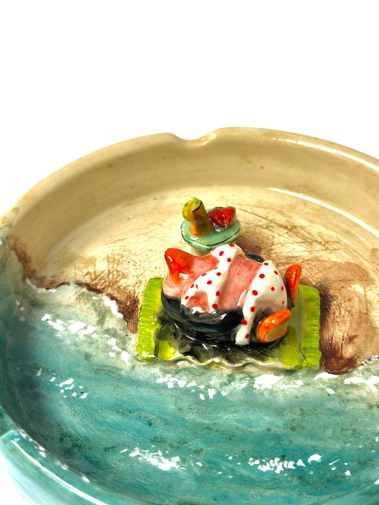 Penguen ashtray handmade