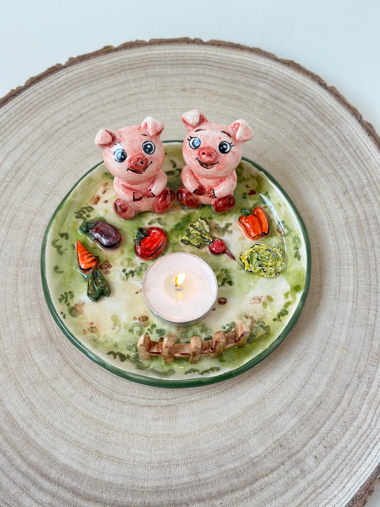 Pig’s handmade candle holder
