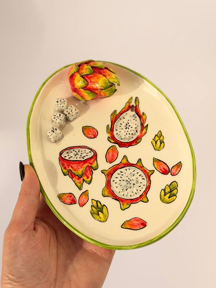 Pitahaya handmade ceramic plate