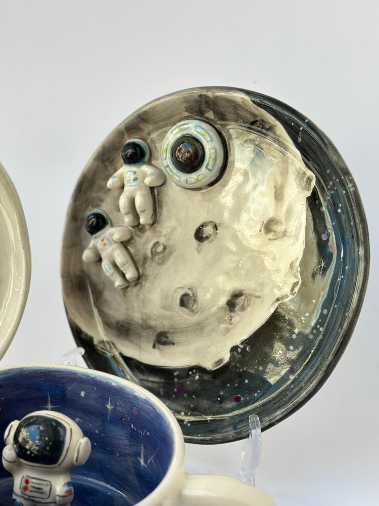 Astronaut handmade ceramic plate