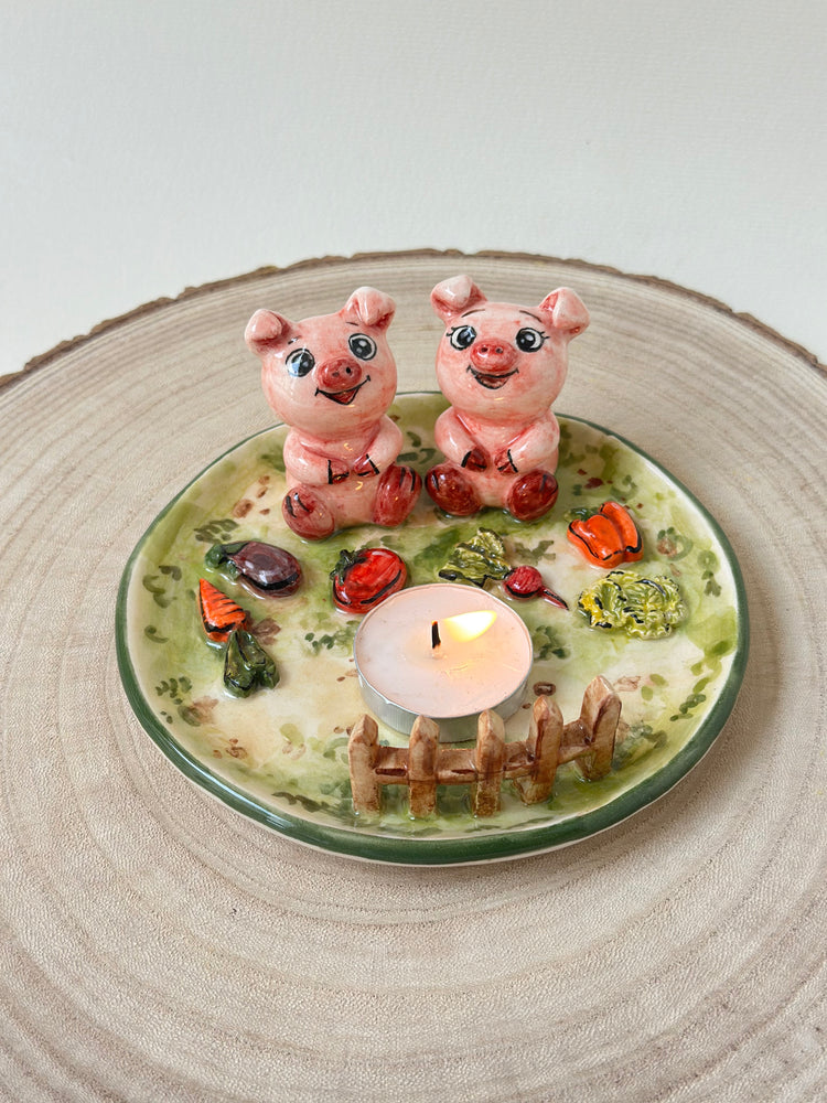 Pig’s handmade candle holder