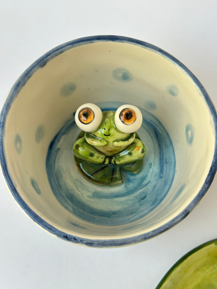 Frog handmade ceramic mug