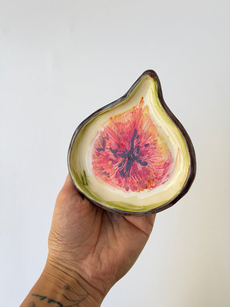 Fig handmade ceramic plate
