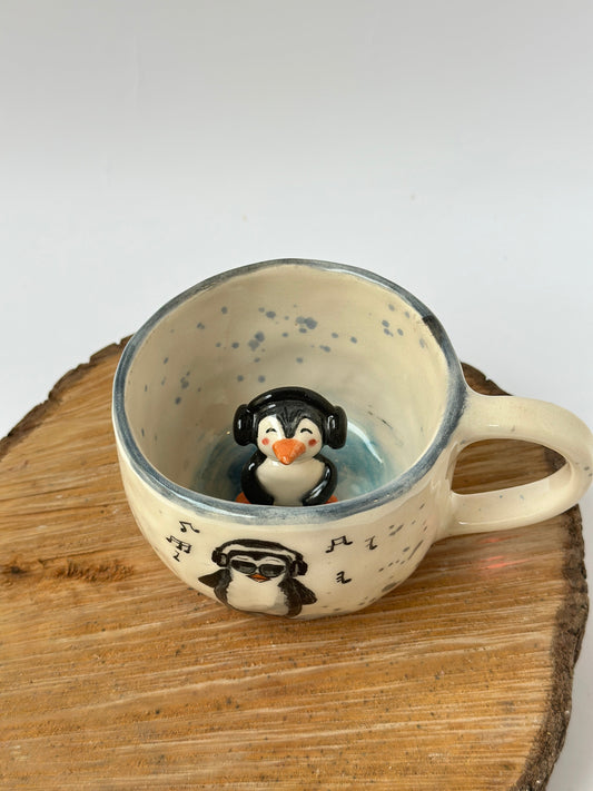 Penguen handmade mug