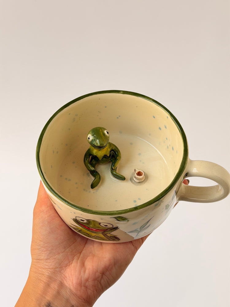 Frog handmade ceramic mug