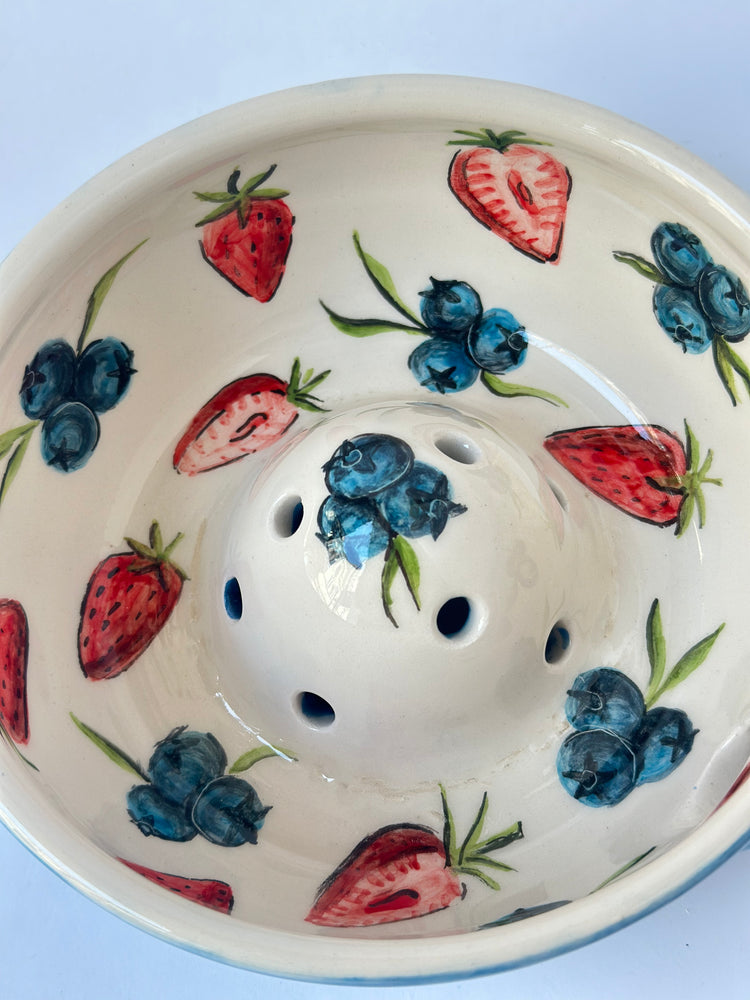 Handmade Berry Bowl 🍓🫐  (Please read the following information carefully👇🏻👇🏻👇🏻)