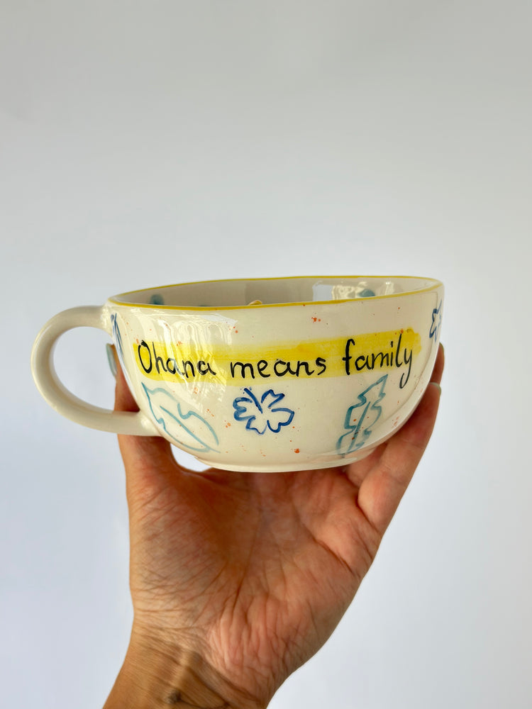 Liloly handmade ceramic mug