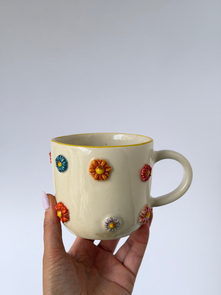 Daisy handmade ceramic mug