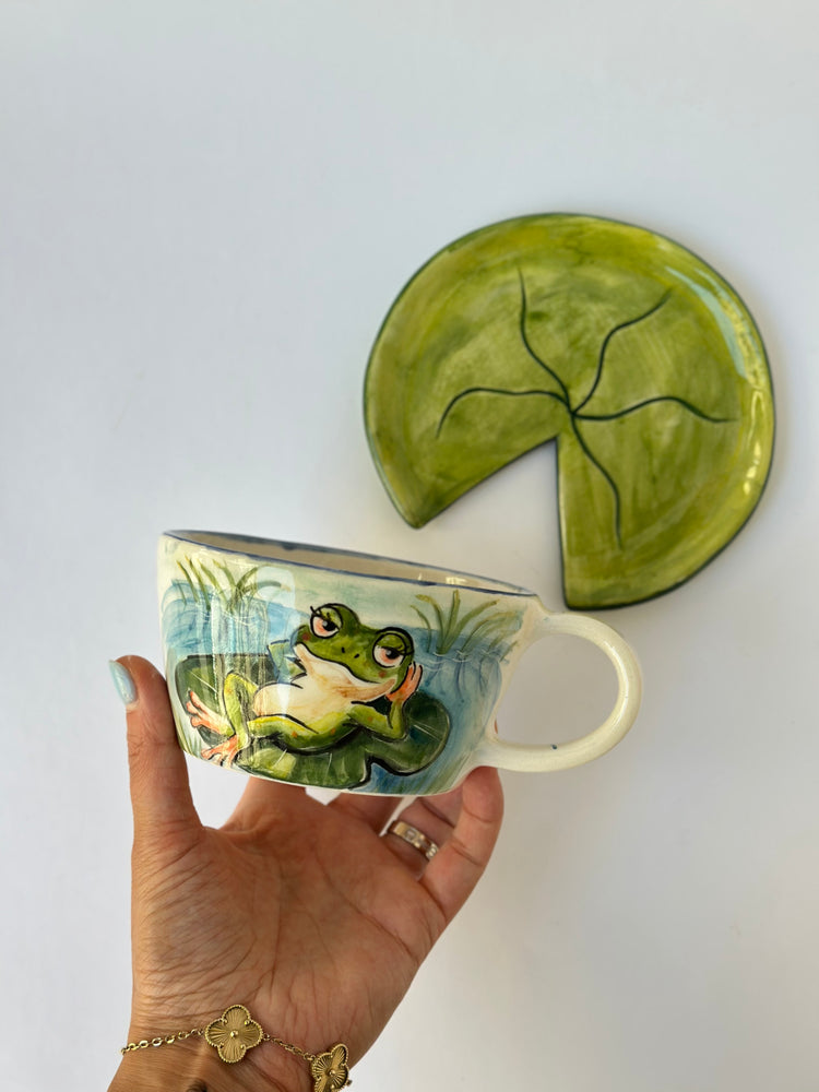 Frog handmade ceramic mug