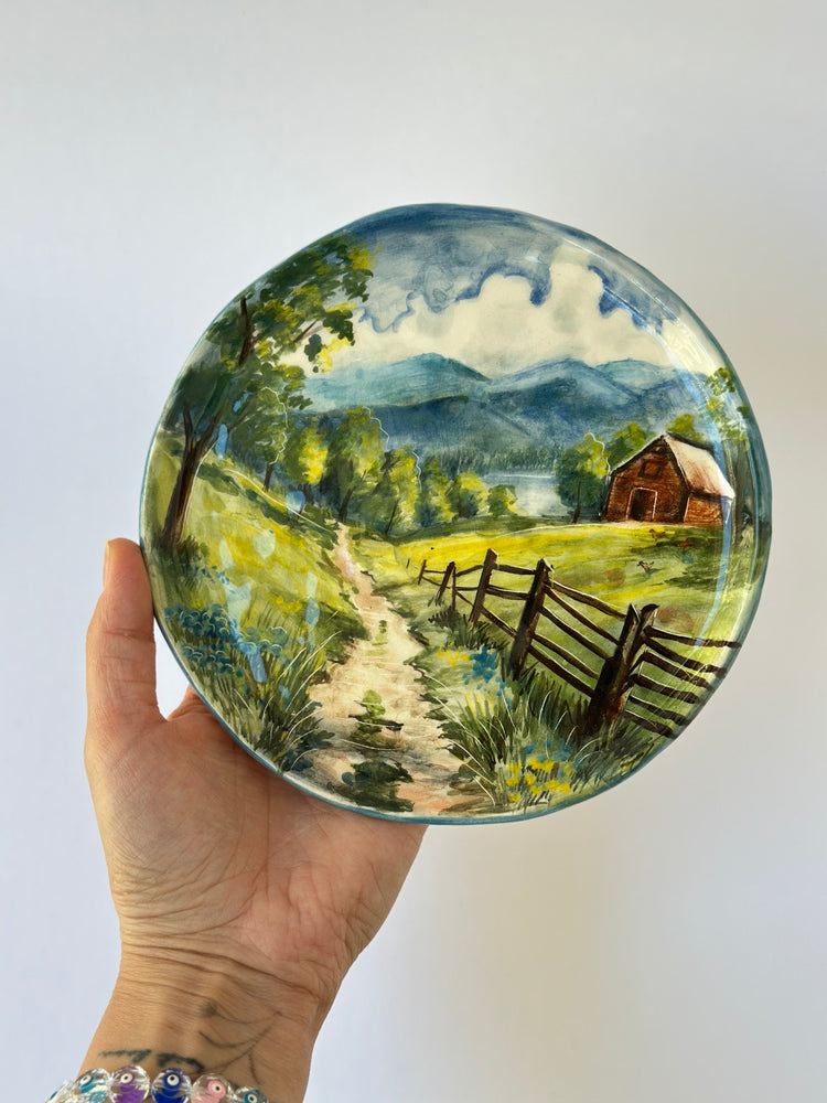 Handmade captured in ceramic plate🌿🏡