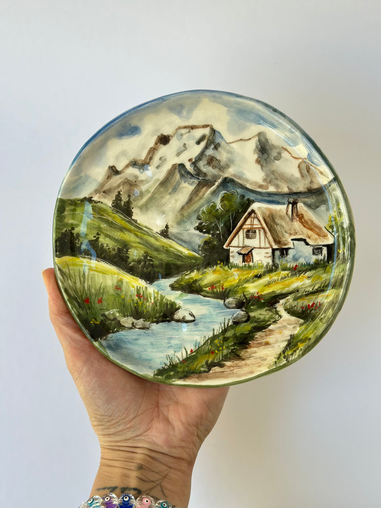Handmade captured in ceramic plate🌿🏡
