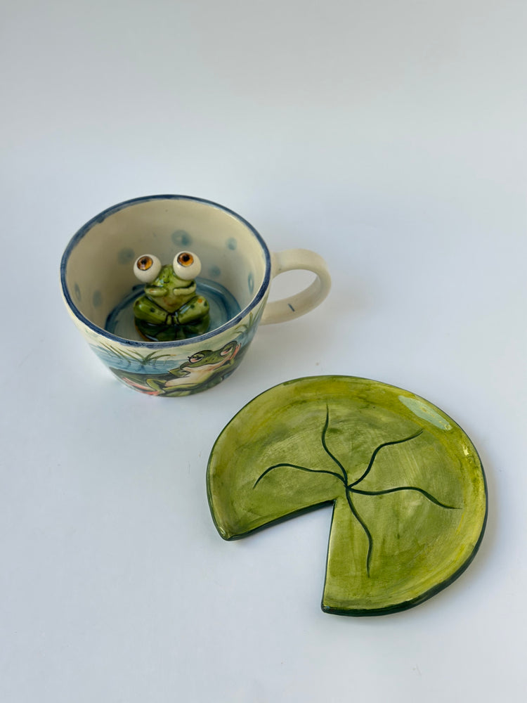 Frog handmade ceramic mug