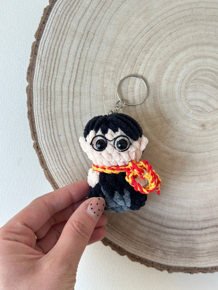 Harry Potter special gift box ( handmade mug, plate, keychain, notebook, music box)