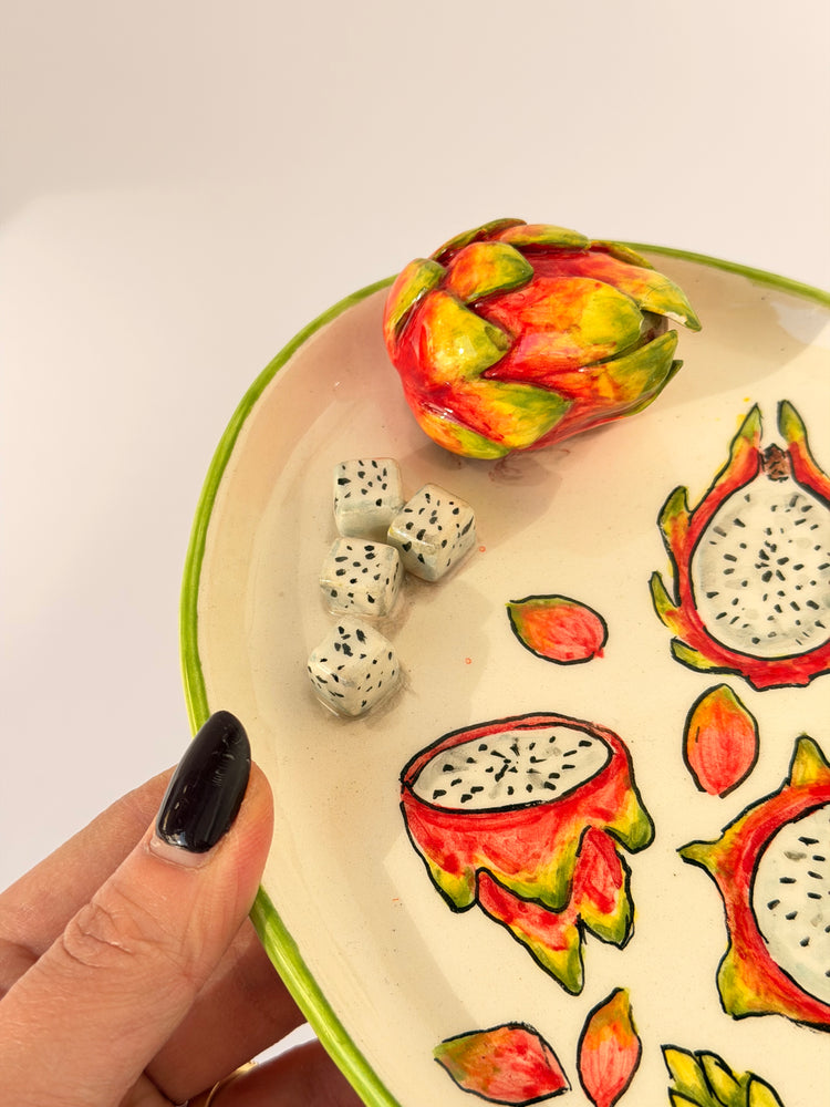 Pitahaya handmade ceramic plate