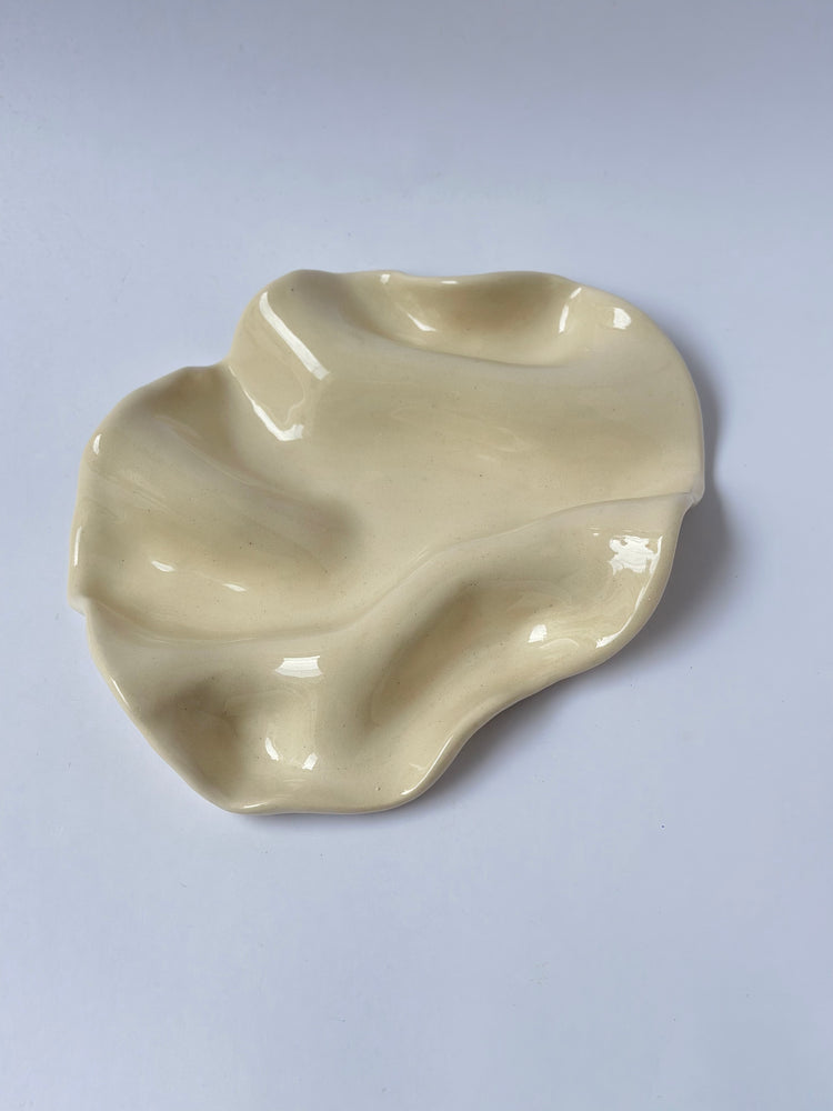 Handmade plate ceramic