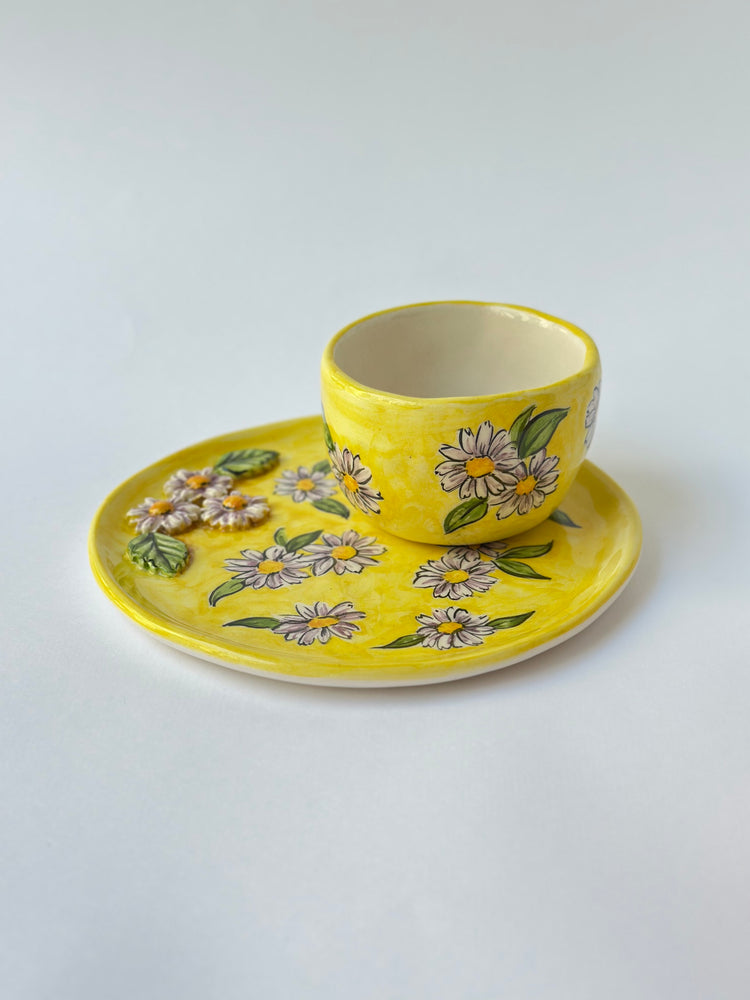 Daisy handmade ceramic cup
