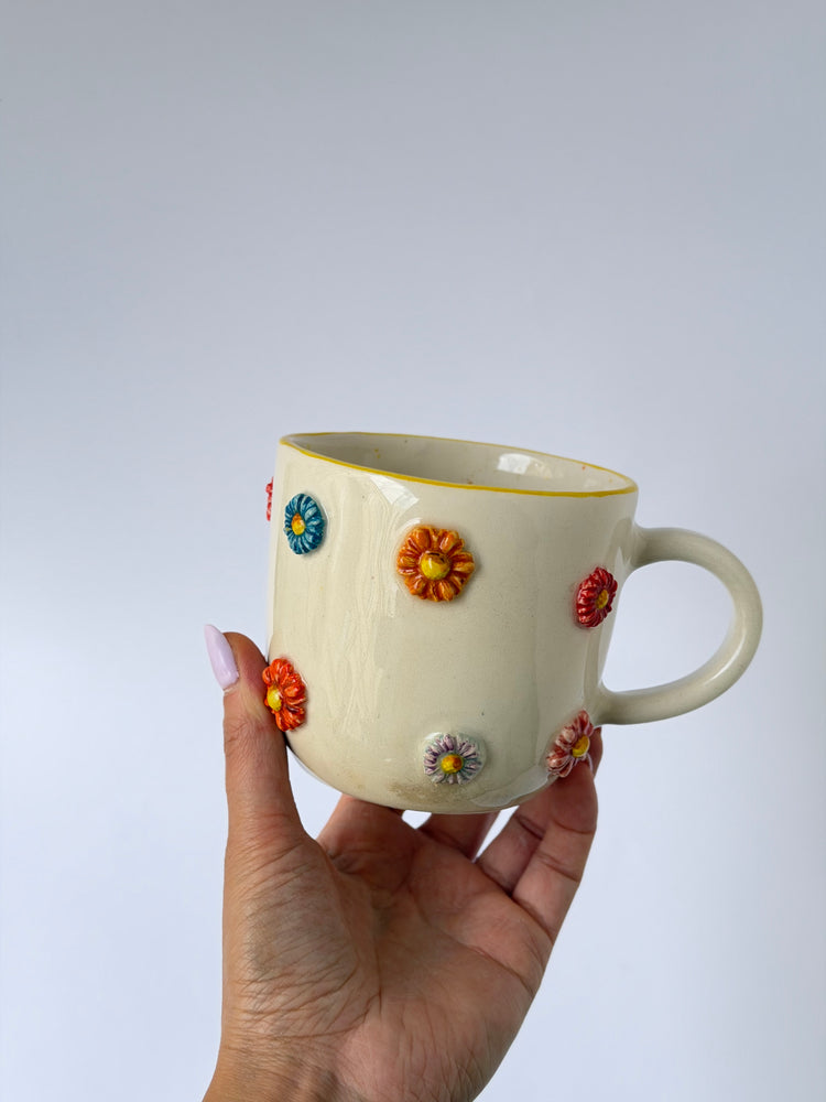 Daisy handmade ceramic mug
