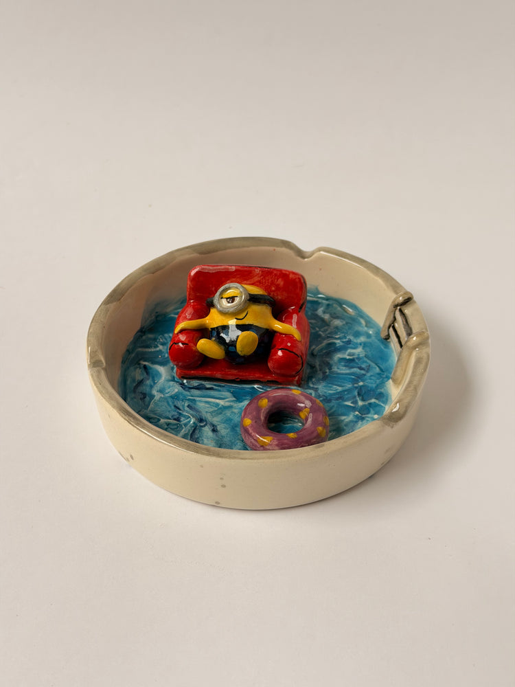 Minio handmade ceramic ashtray