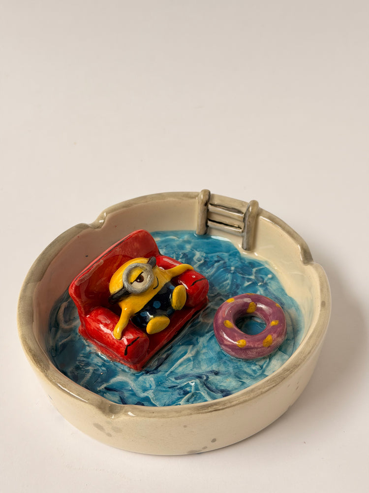 Minio handmade ceramic ashtray